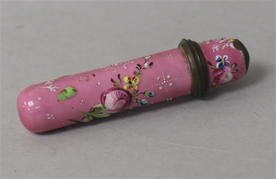 An enamel etui